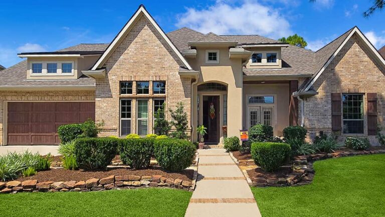 LA style french home exterior